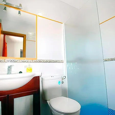 Apartment Con Aire Acondicionado Y Parking